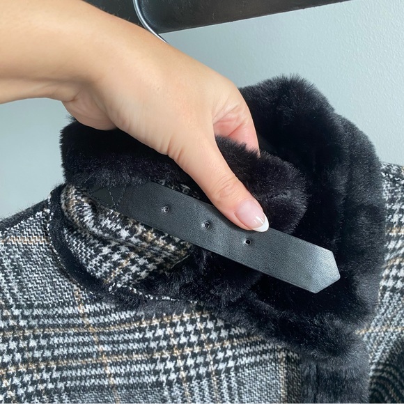 Nasty Gal Faux Fur Lined Coat with Buckle Features - Picture 6 of 9